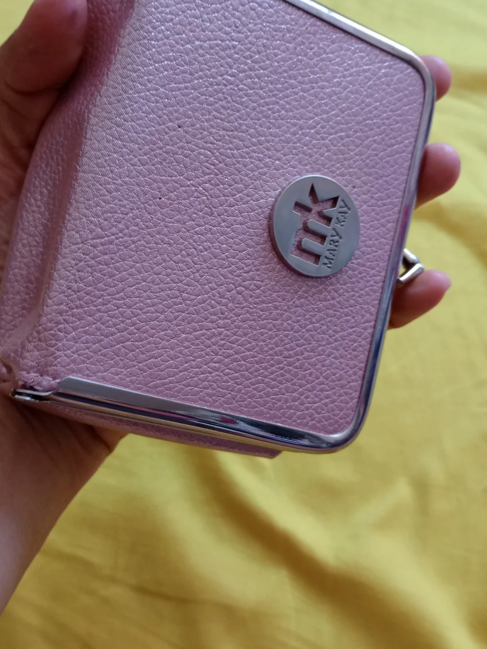 Mary Kay Pink Faux-Leather Card & Key Holder with Silver Trim